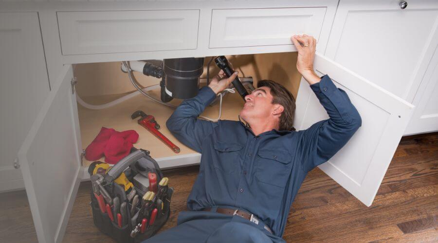 Local tankless water heater installation in Schnellville, IN
